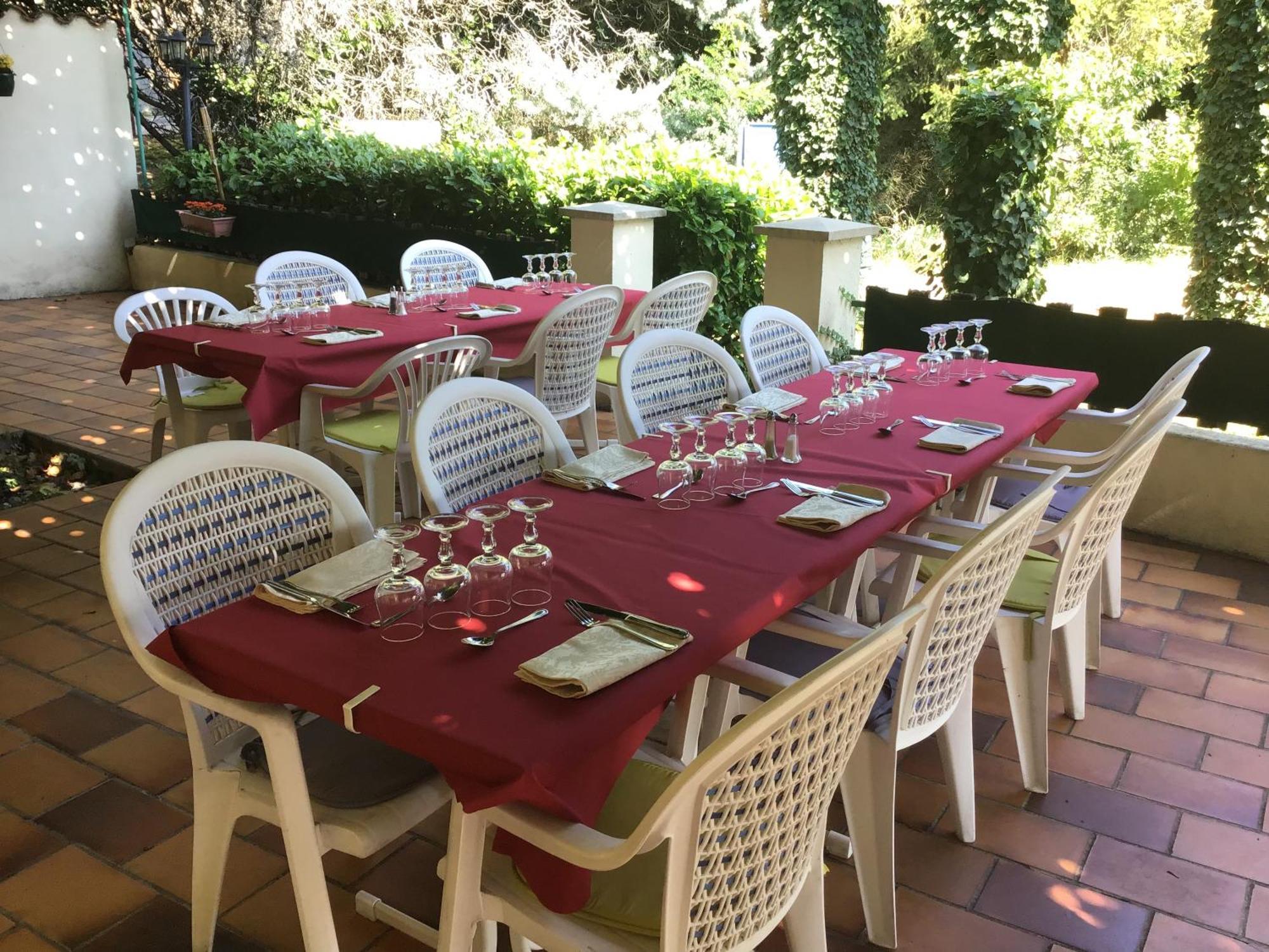 Logis Hotel Des Voyageurs Restaurant La Bonne Tabl'Hay ลีวร็อง-โซร์-โดรม ภายนอก รูปภาพ