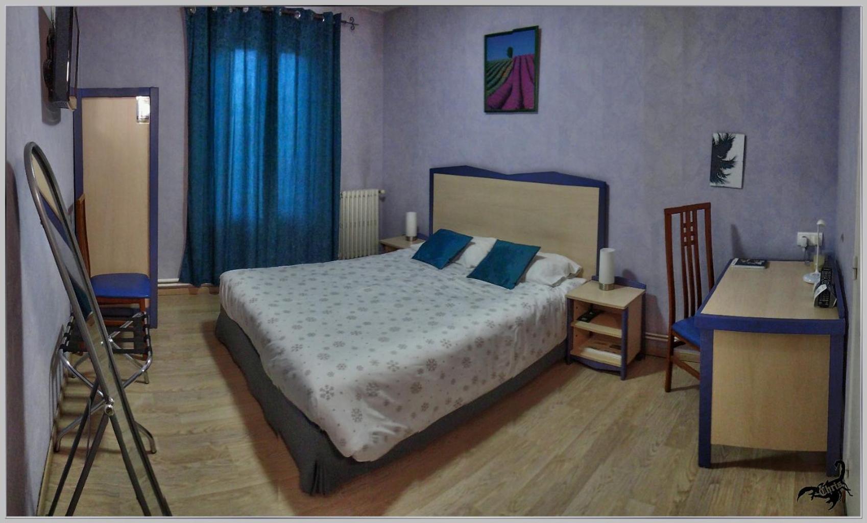 Logis Hotel Des Voyageurs Restaurant La Bonne Tabl'Hay ลีวร็อง-โซร์-โดรม ภายนอก รูปภาพ