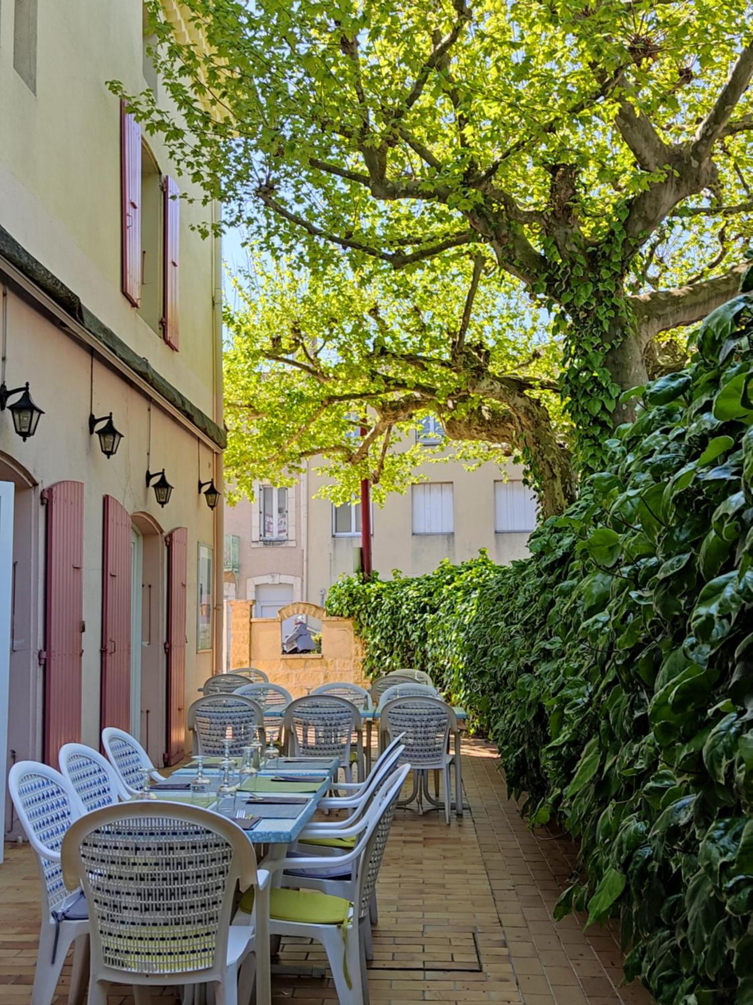 Logis Hotel Des Voyageurs Restaurant La Bonne Tabl'Hay ลีวร็อง-โซร์-โดรม ภายนอก รูปภาพ