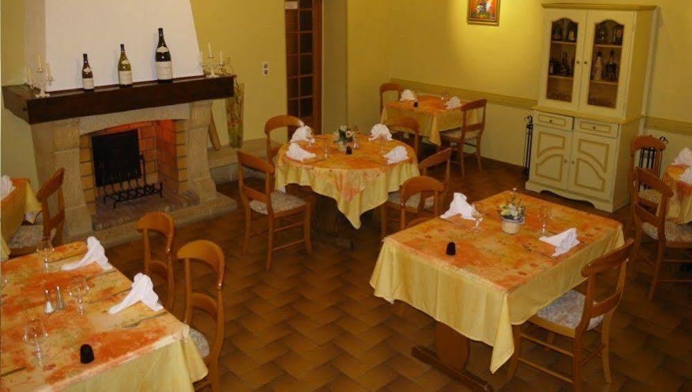 Logis Hotel Des Voyageurs Restaurant La Bonne Tabl'Hay ลีวร็อง-โซร์-โดรม ภายนอก รูปภาพ