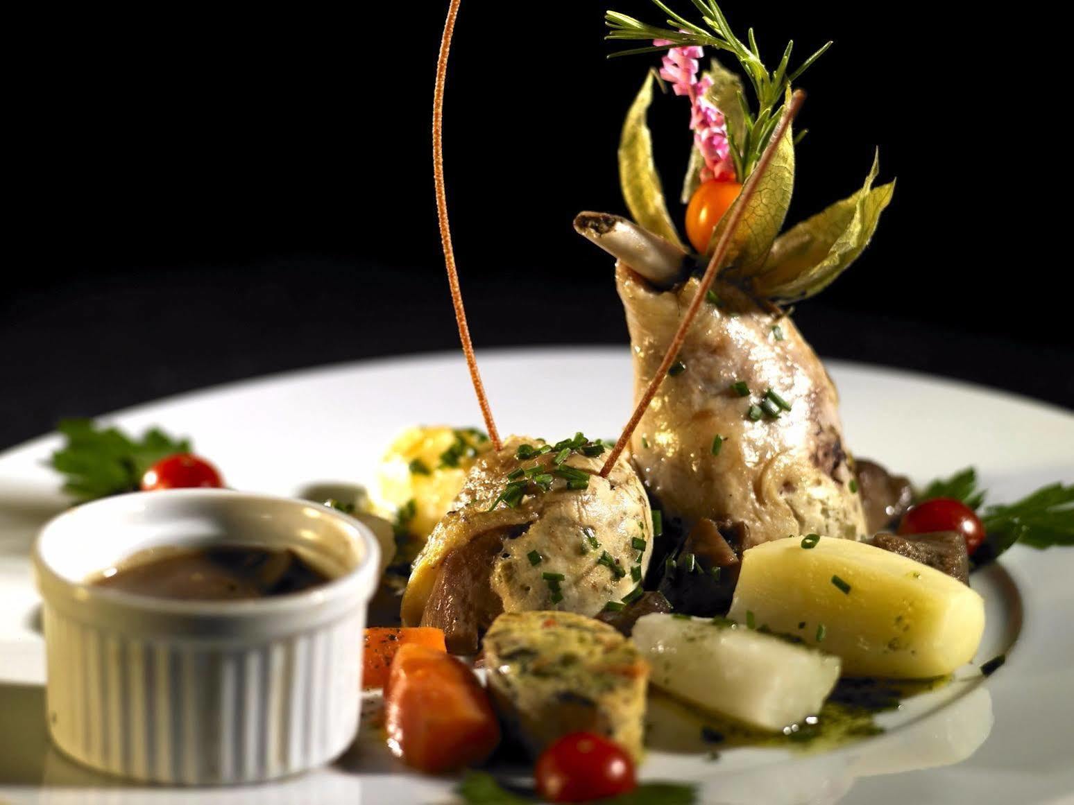 Logis Hotel Des Voyageurs Restaurant La Bonne Tabl'Hay ลีวร็อง-โซร์-โดรม ภายนอก รูปภาพ